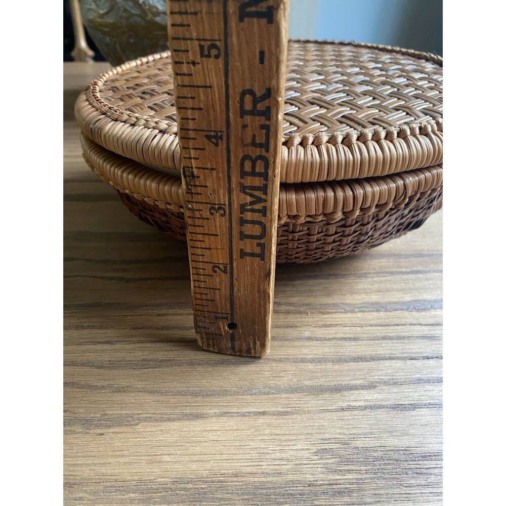 Vintage Woven Sewing Basket With Lid Round Vintage Basket - Picture 6 of 6